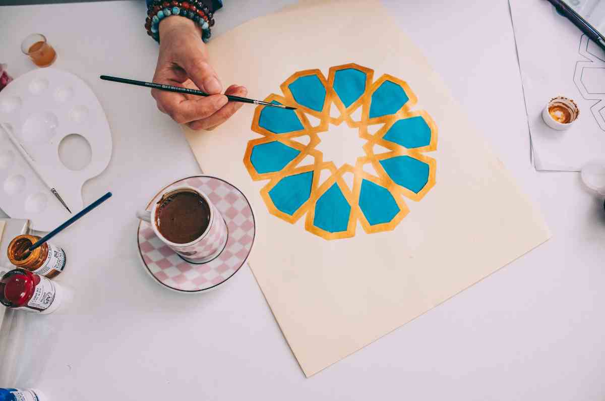 ¡Aprende a pintar con café! Taller creativo en 100 Montaditos Coyoacán