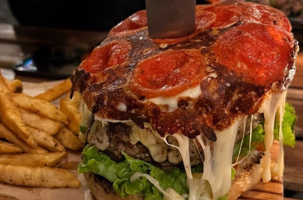 Todo lo que debes conocer sobre Tucco y sus hamburguesas gigantes en CDMX 