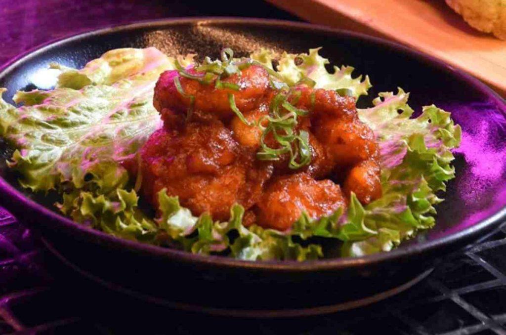 Canta y come en Hokusai, el restaurante Japonés escondido con karaoke 3