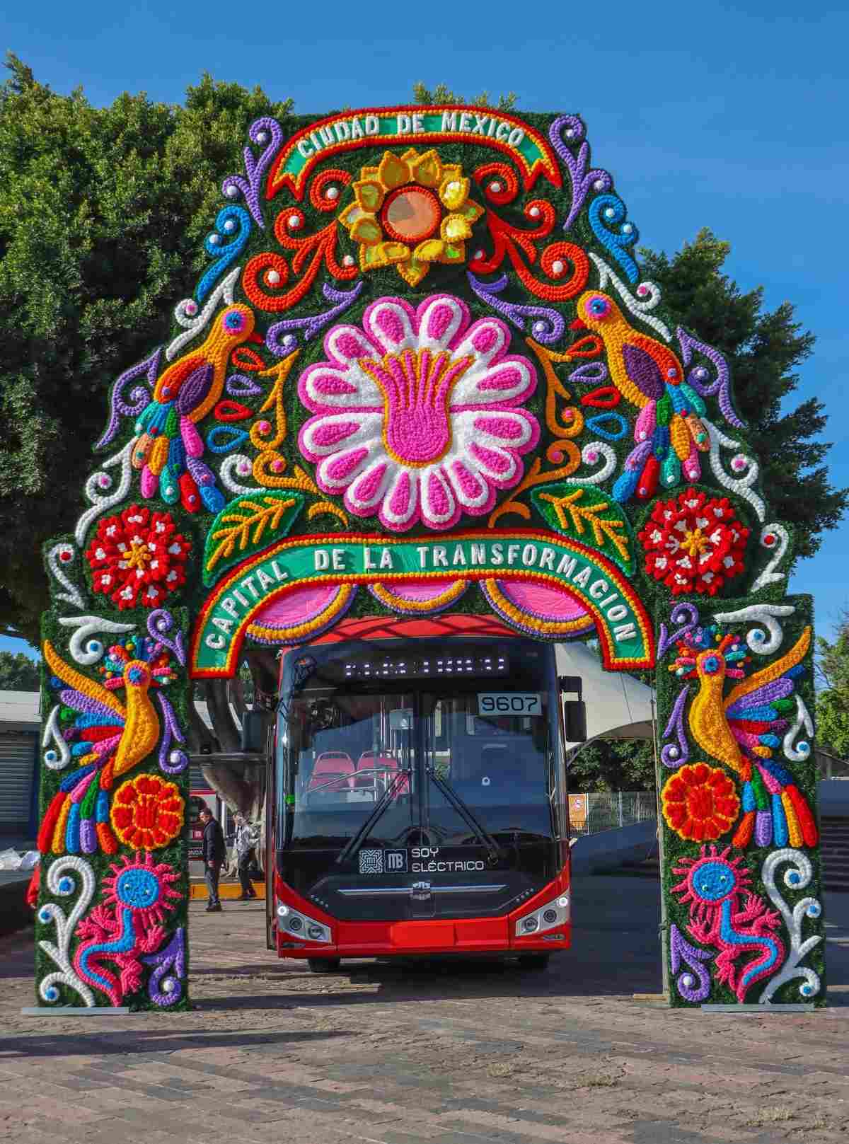 Metrobús llegará al Toreo