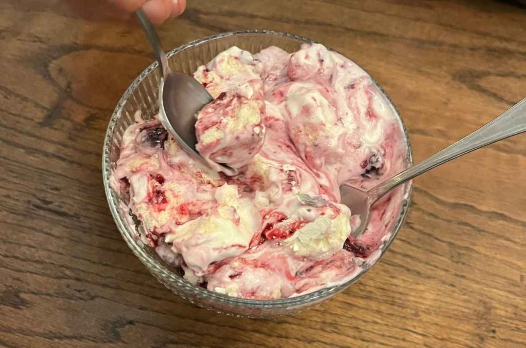 Eton Mess en The Lamb